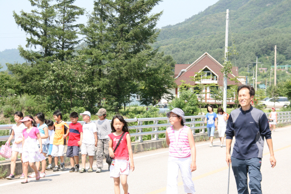 동시교실총동문회현판식 009